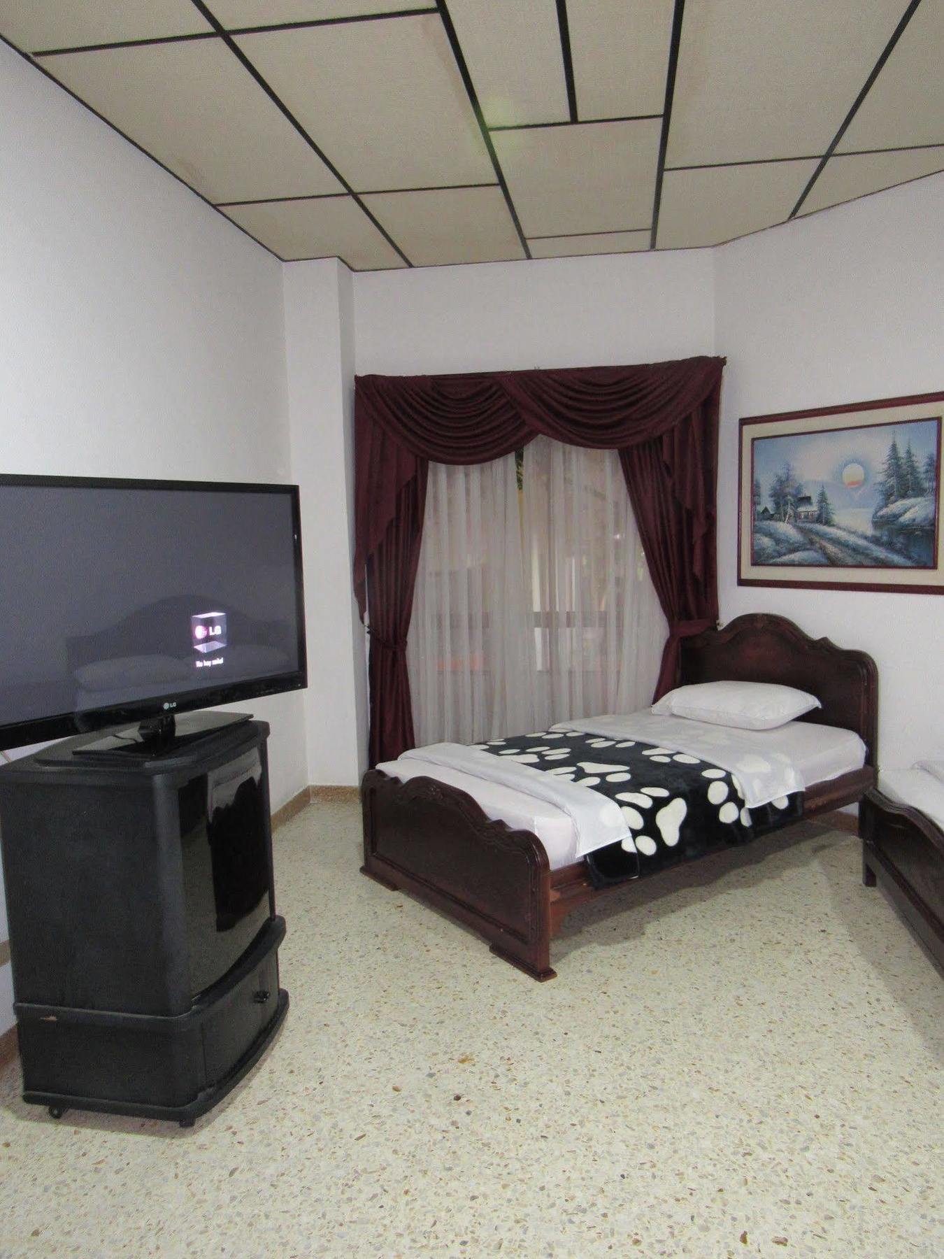 Hotel Ejecutivo Pereira Kültér fotó