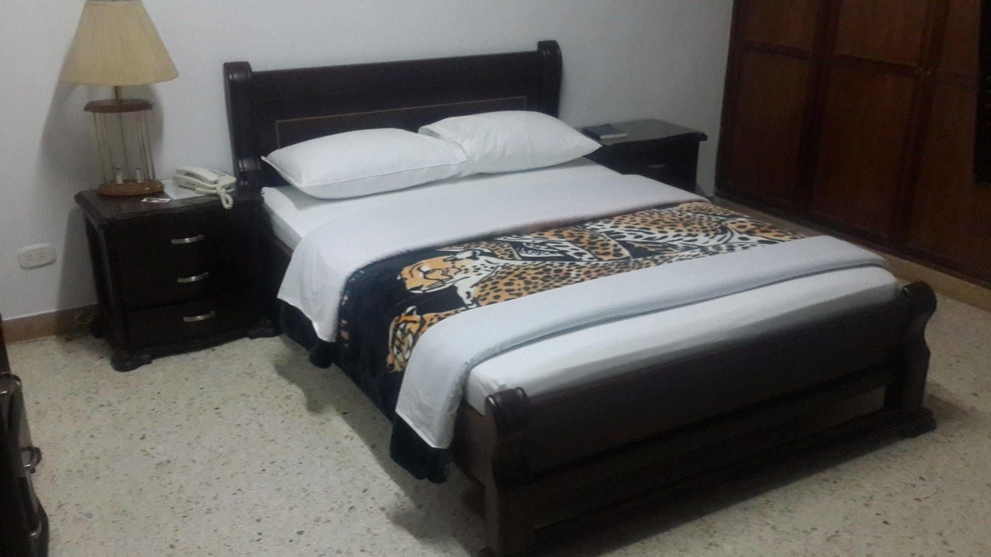 Hotel Ejecutivo Pereira Kültér fotó